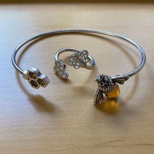 Bee-Themed Necklace, Bracelet and Ring Set with Amber Rhinestone Details